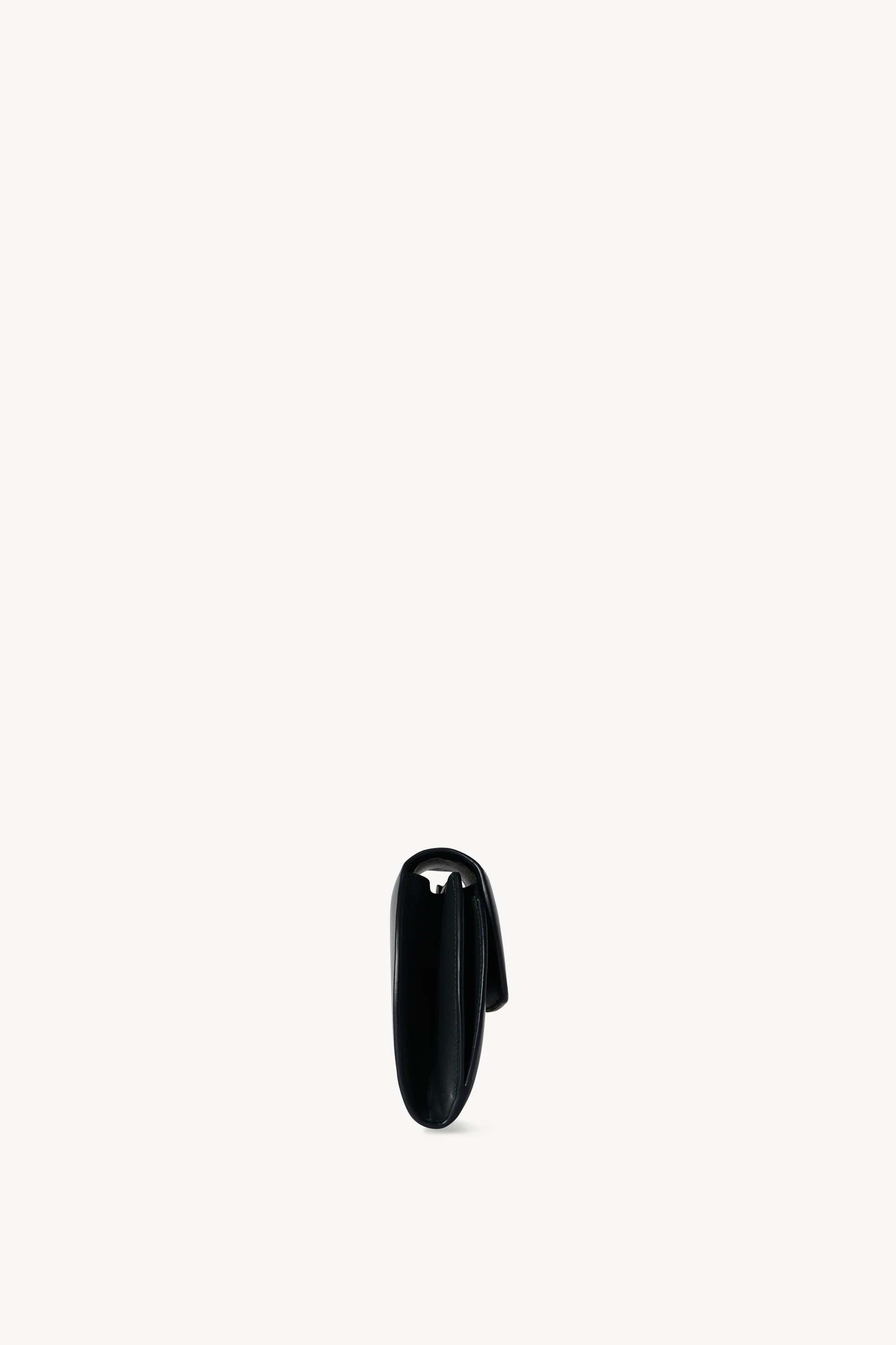 Curved Clutch - Image 3