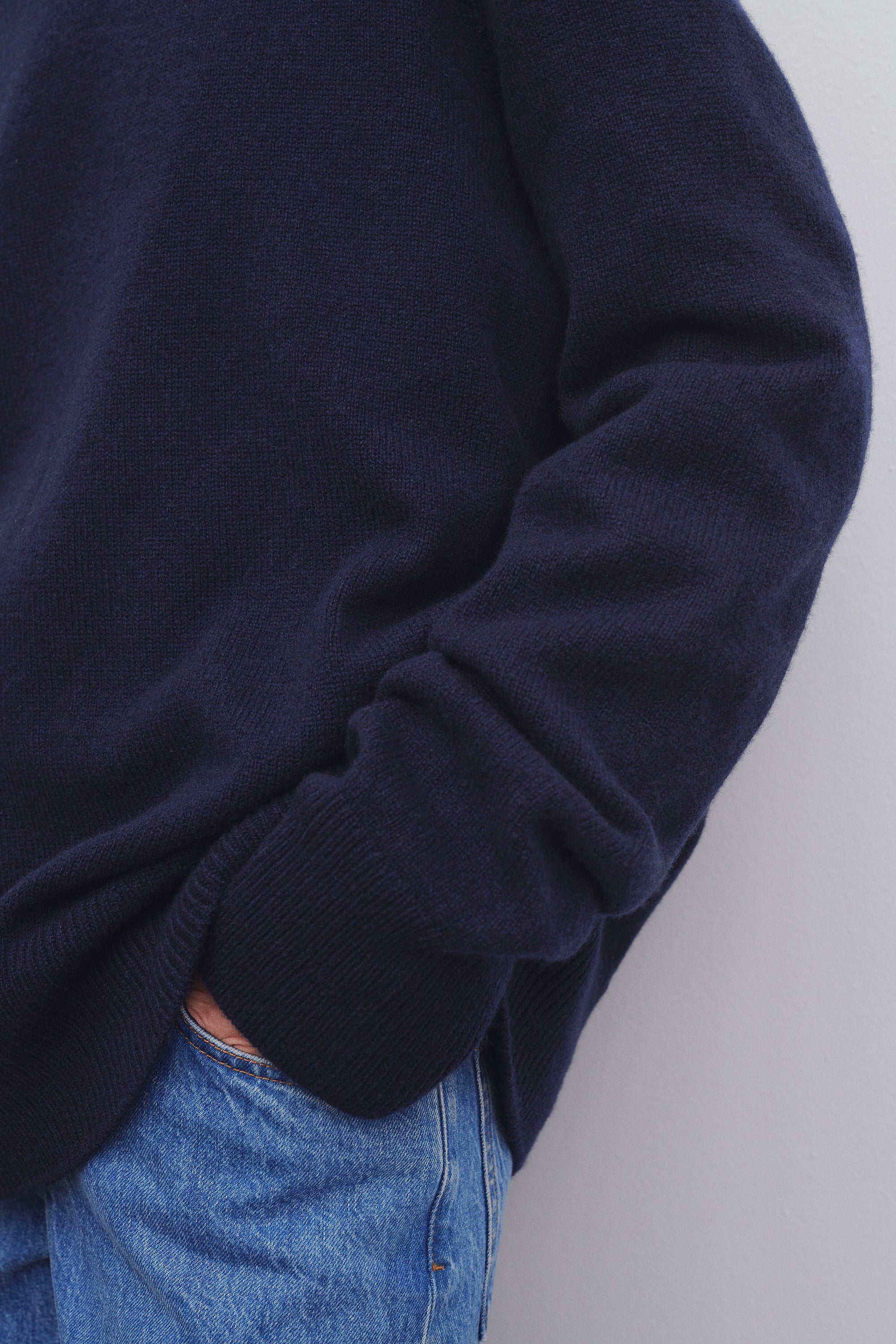 Sibem Sweater - Image 4