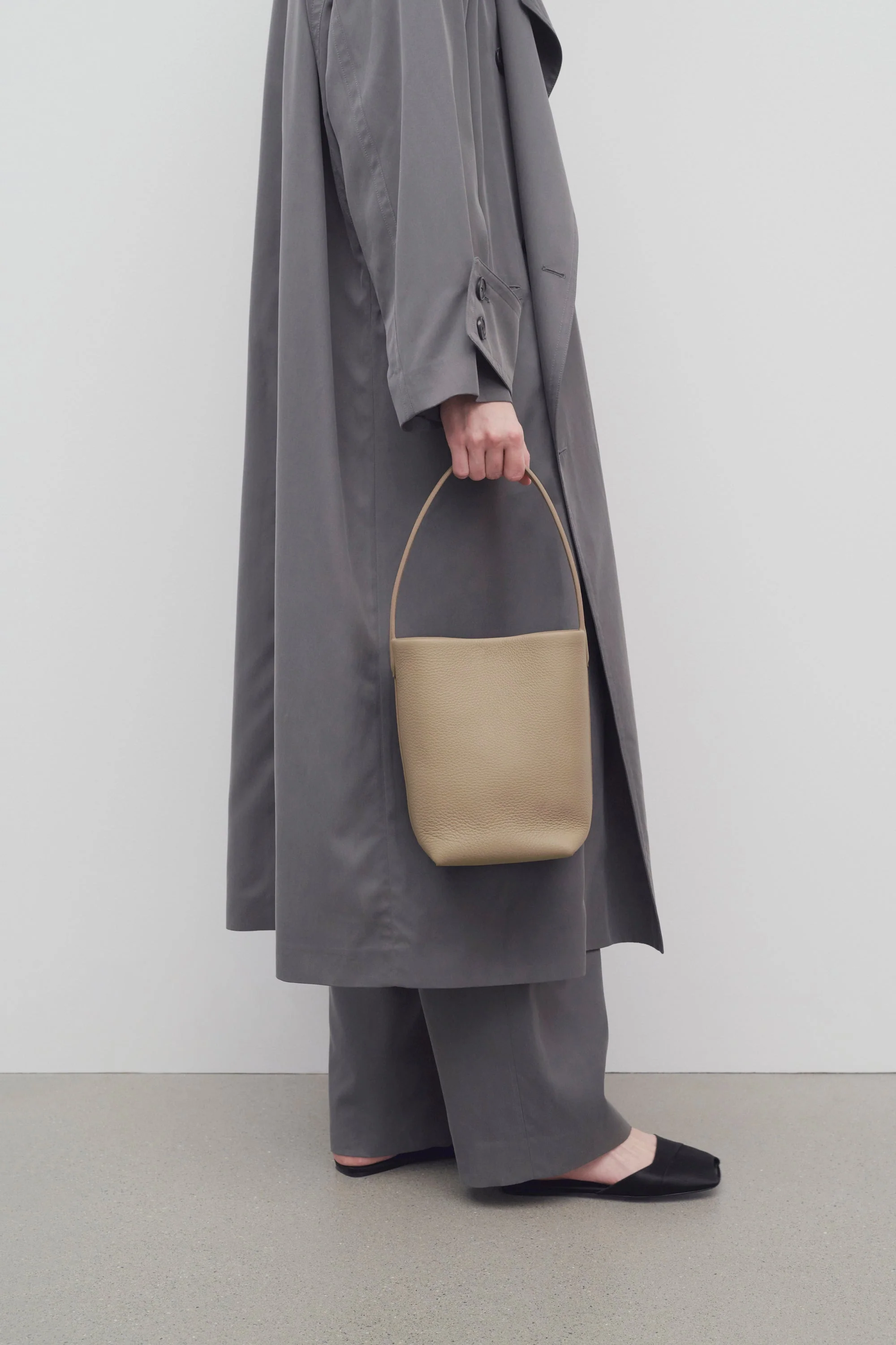 Small N/S Park Tote Bag - Image 4